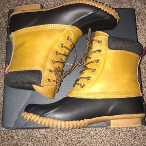 Tommy Hilfiger Duck Boots